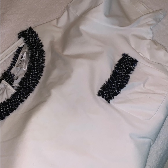 Beautiful Chanel top white 💯🥰